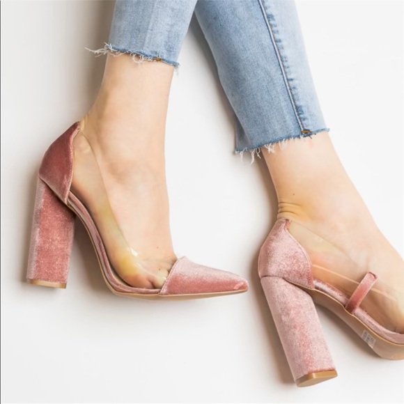 NWOT Chic Blush Velvet Clear Heels - Picture 4 of 4